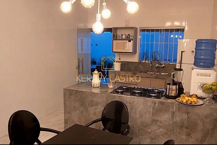 VENDO ÓTIMA CASA NO BAIRRO SÃO SEBASTIÃO 
